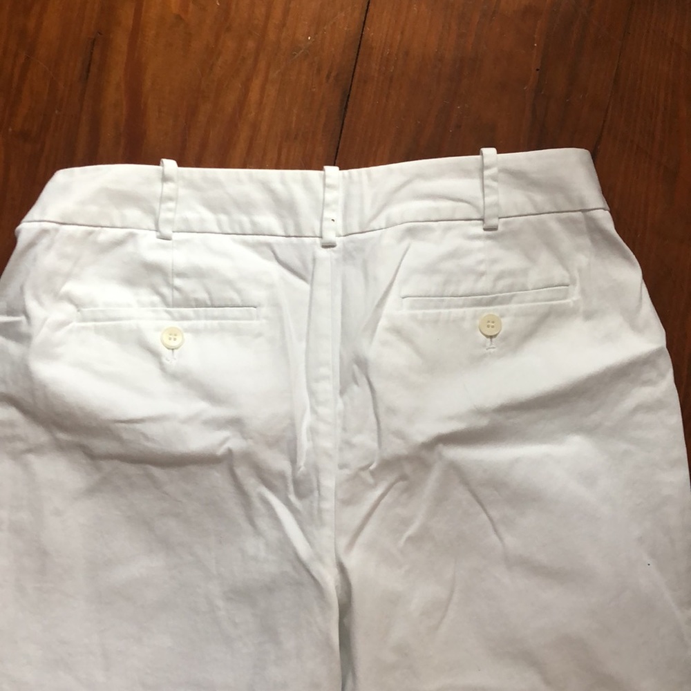 Talbots size 8 white cropped pants - Picture 3 of 3